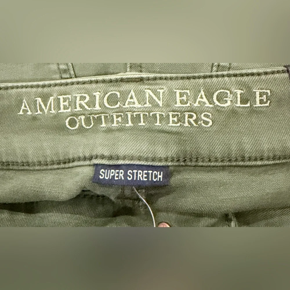 American Eagle Women's AEO Twill X Shorts Skindigo Midi Low Rise Super Stretch 2
